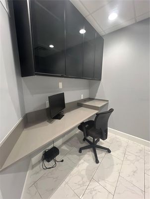 Home Office, Interior, Marble, Recessed Lighting