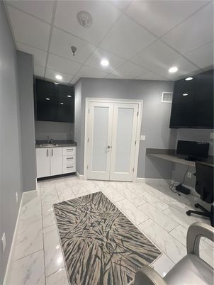 Interior, Marble, Recessed Lighting