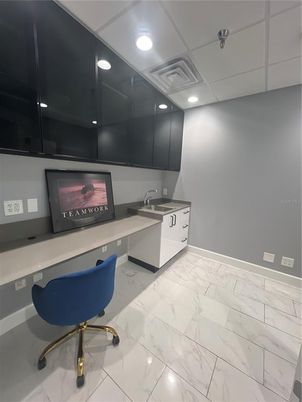 Home Office, Interior, Marble, Recessed Lighting