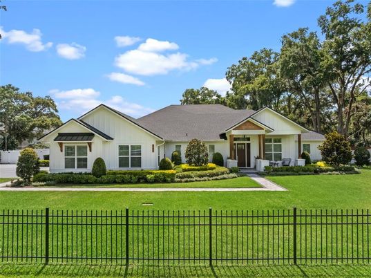 Backyard, Exterior, Facade, Farmhouse