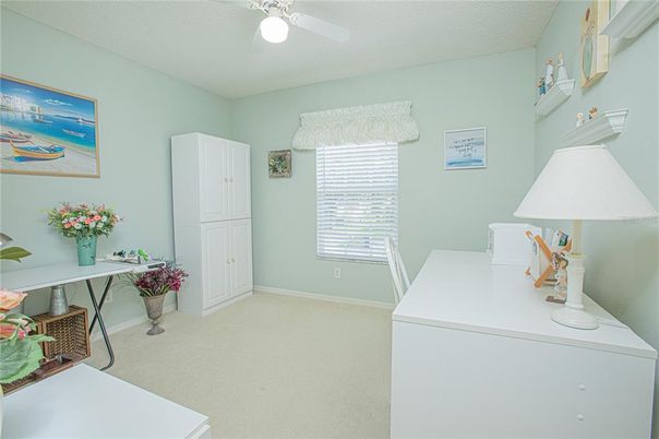 Home Office, Interior