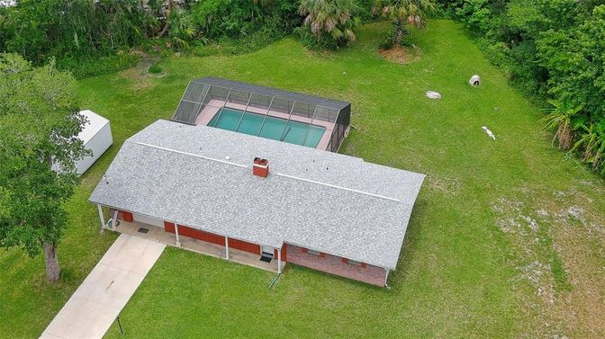 Exterior, Drone