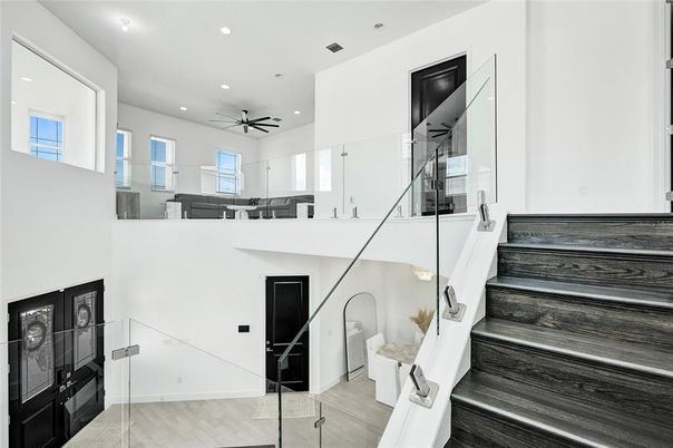 Interior, Recessed Lighting