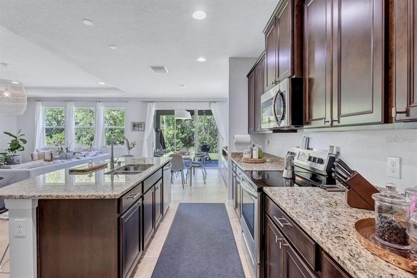 Dining room, Interior, Kitchen, Pendant Lights, Recessed Lighting