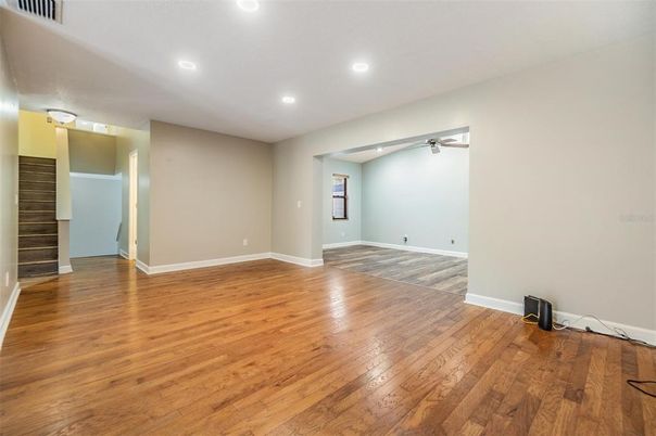 Empty room, Interior, Recessed Lighting, Wood Texture Flooring