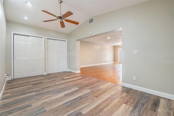 Empty room, Interior, Recessed Lighting, Wood Texture Flooring