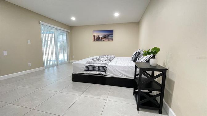 Bedroom, Interior, Recessed Lighting