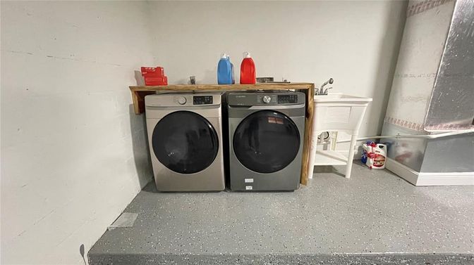 Interior, Washer