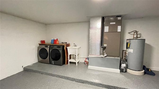 Interior, Washer