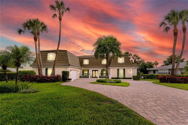 Attached, Backyard, Exterior, Facade, French Provincial