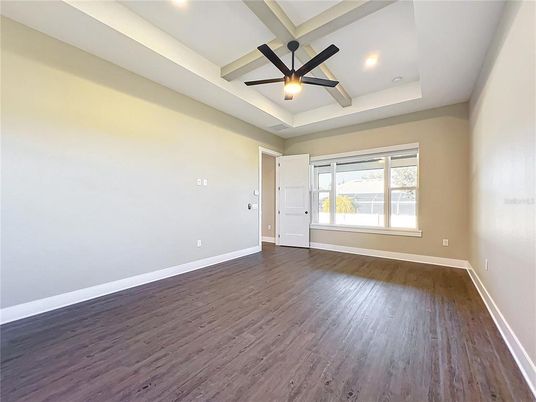 Empty room, Interior, Recessed Lighting, Wood Texture Flooring