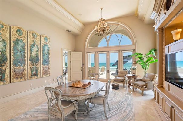 Chandelier, Dining room, Interior, Living room, Water