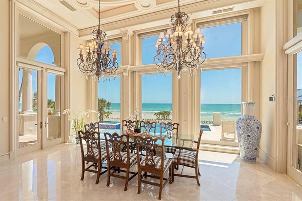 Chandelier, Dining room, Interior, Pendant Lights, Water