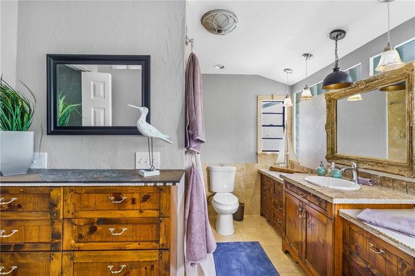 Bathroom, Dual Sink Vanities, Interior, Pendant Lights