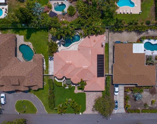 Exterior, Drone