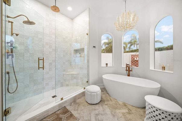 Bathroom, Chandelier, Free Standing Baths, Glass Shower, Interior, Pendant Lights, Recessed Lighting