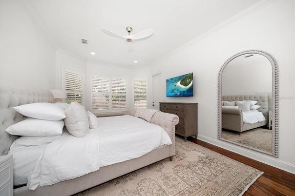 Bedroom, Interior, Recessed Lighting, Wood Texture Flooring