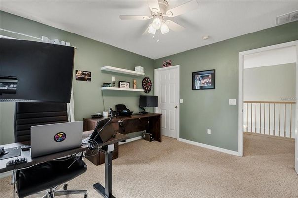 Home Office, Interior