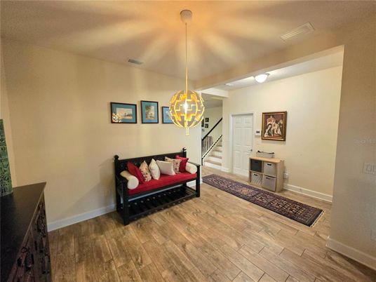 Interior, Pendant Lights, Wood Texture Flooring