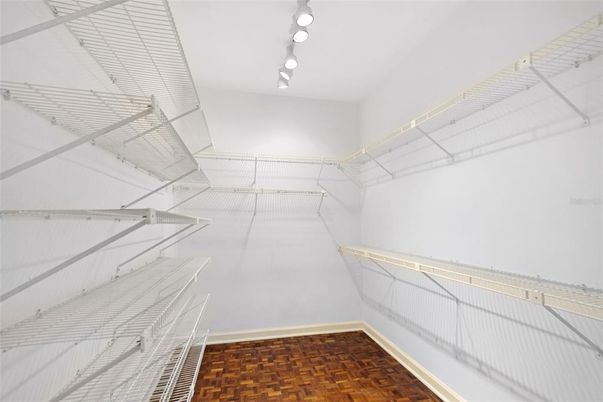 Interior, Walk-in Closets, Wood Texture Flooring