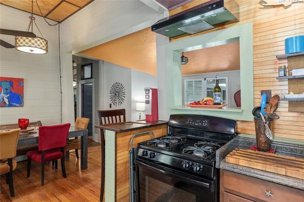 Dining room, Interior, Kitchen, Pendant Lights, Wood Texture Flooring