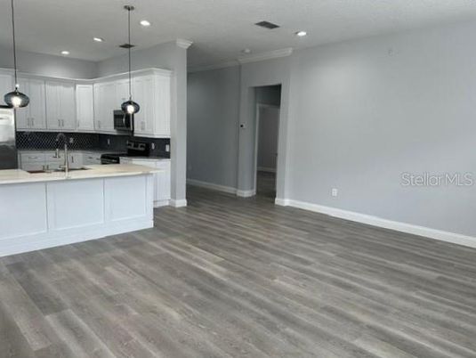 Interior, Kitchen, Pendant Lights, Recessed Lighting, Wood Texture Flooring