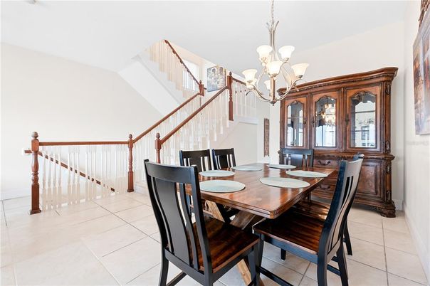 Chandelier, Dining room, Interior