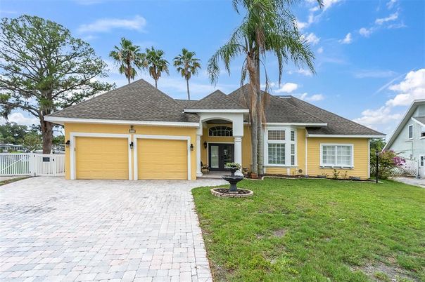 Attached, Backyard, Exterior, Facade, French Provincial