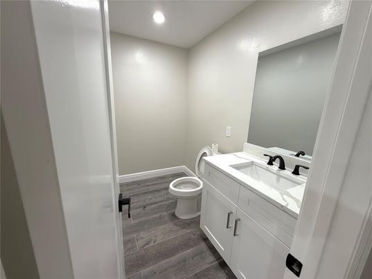 Bathroom, Interior, Recessed Lighting, Wood Texture Flooring