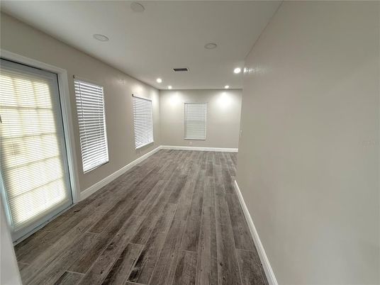Empty room, Interior, Recessed Lighting, Wood Texture Flooring