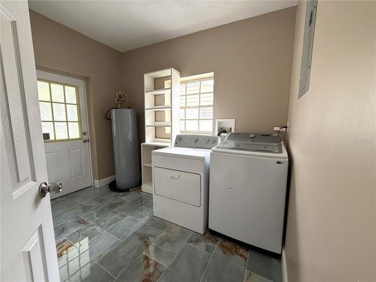 Interior, Washer