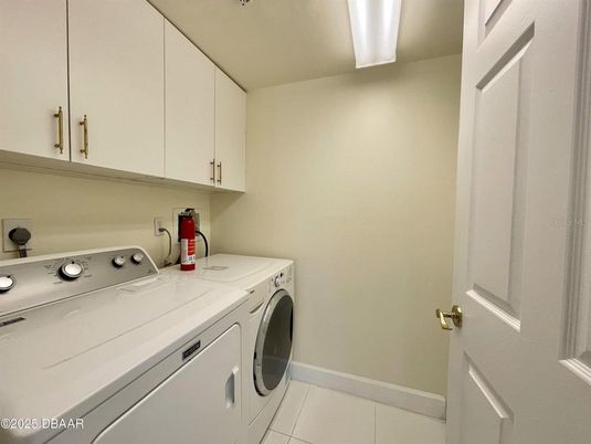 Interior, Washer