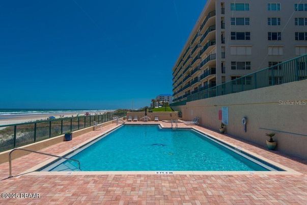 Exterior, Pool, Water