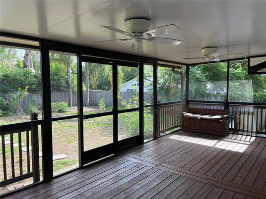 Hot Tub, Interior, Sun Room, Wood Texture Flooring
