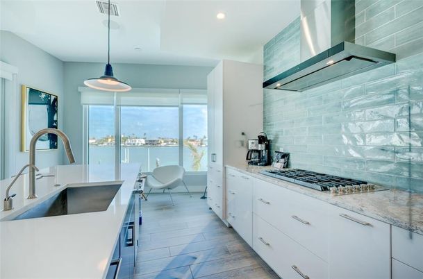 Interior, Kitchen, Pendant Lights, Recessed Lighting, Water
