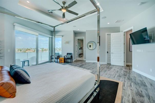 Bedroom, Interior, Recessed Lighting, Water, Wood Texture Flooring