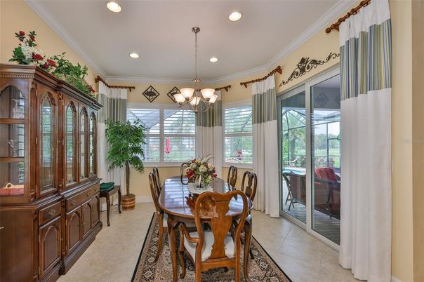 Chandelier, Dining room, Interior, Recessed Lighting