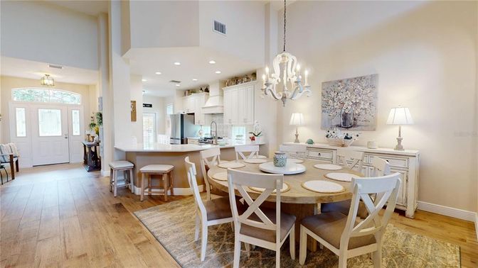 Chandelier, Dining room, Interior, Kitchen, Pendant Lights, Recessed Lighting, Wood Texture Flooring