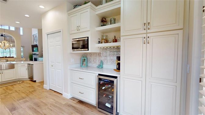 Chandelier, Interior, Kitchen, Pendant Lights, Recessed Lighting, Wood Texture Flooring