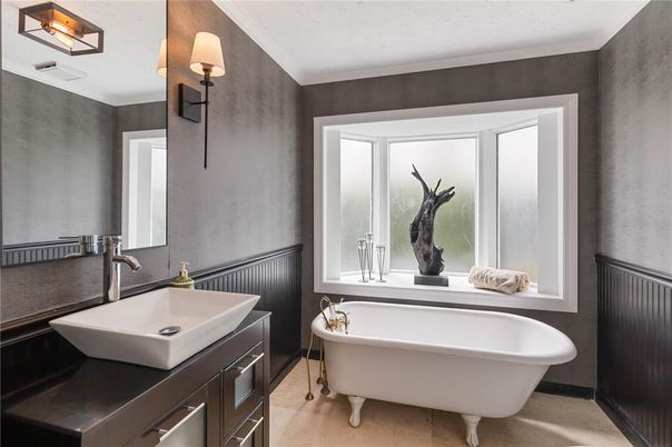 Bathroom, Free Standing Baths, Interior