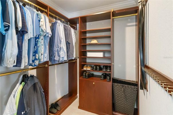 Interior, Walk-in Closets
