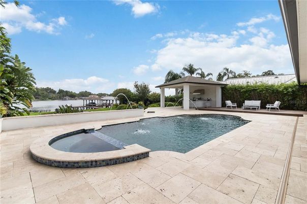 Exterior, Pool, Water