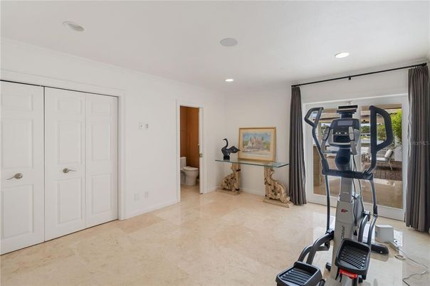 Fitness Equipment, Interior, Recessed Lighting