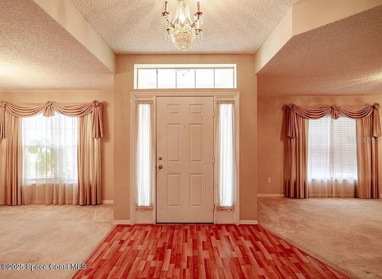 Chandelier, Empty room, Interior, Wood Texture Flooring
