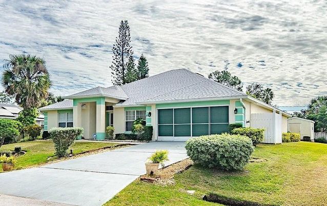 Attached, Backyard, Exterior, Facade, Ranch