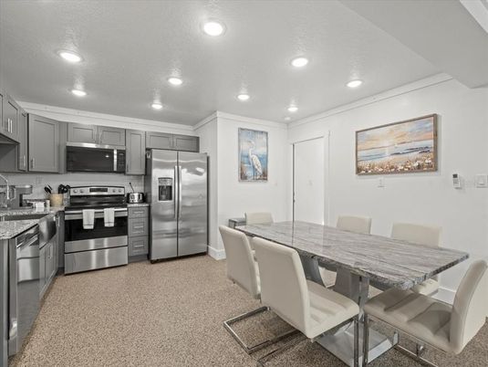 Dining room, Interior, Kitchen, Recessed Lighting, Stainless Steel Appliances