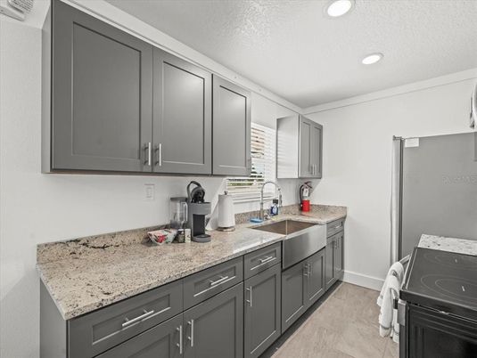 Interior, Kitchen, Recessed Lighting