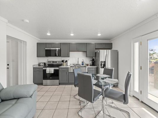 Dining room, Interior, Kitchen, Recessed Lighting, Stainless Steel Appliances