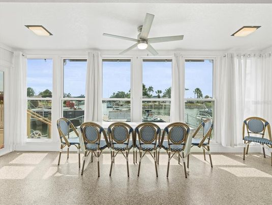 Dining room, Interior, Recessed Lighting, Sun Room, Water