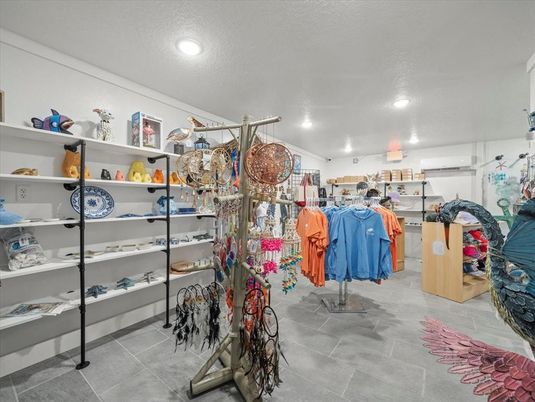 Interior, Recessed Lighting, Walk-in Closets
